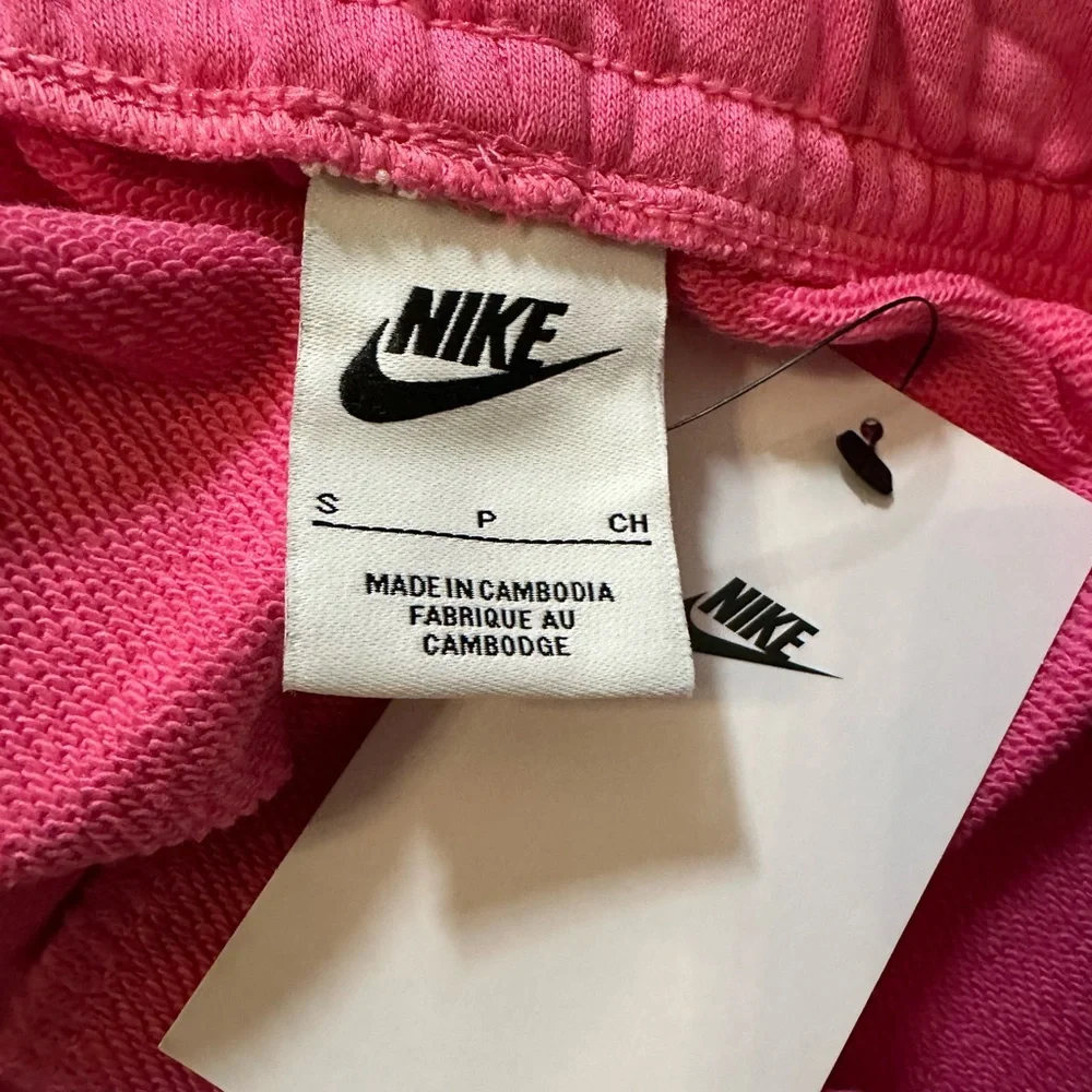 NWT Nike Women's Pink Shorts